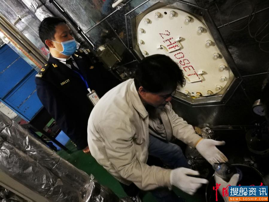 泉州石狮海事处查处今年首起船舶使用超标燃油的违法行为