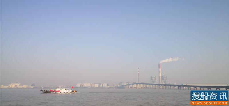 长江南京以下12.5米深水航道后续完善工程工可阶段原型观测II标段水下地形测量外业圆满完成