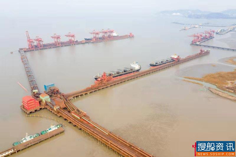 浙江:宁波舟山港北仑矿石码头首月吞吐量超千万吨