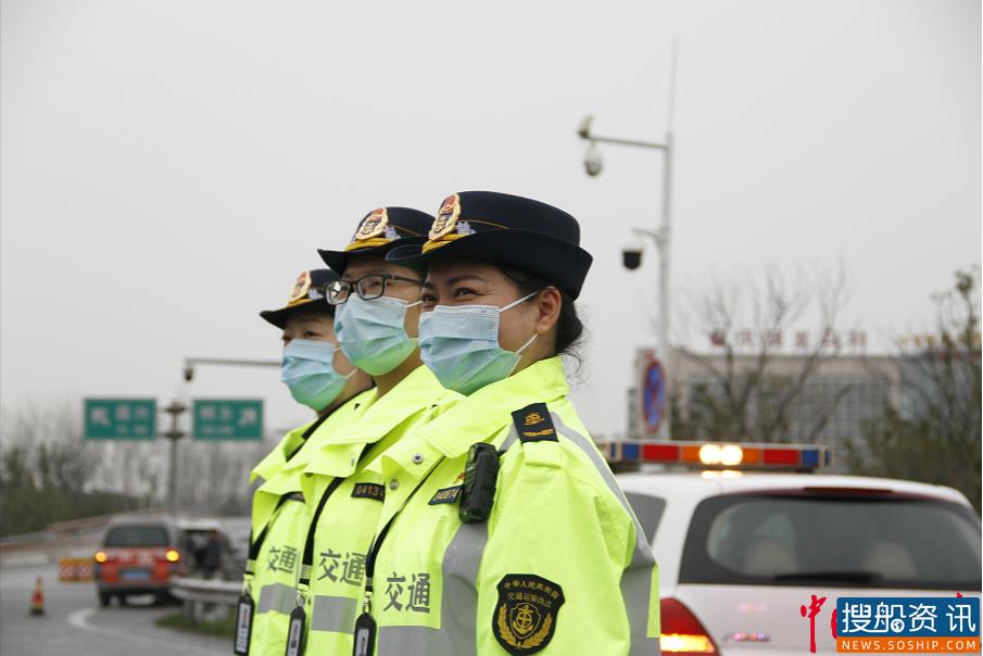刚柔并济促执法 奋战一线绽芳华