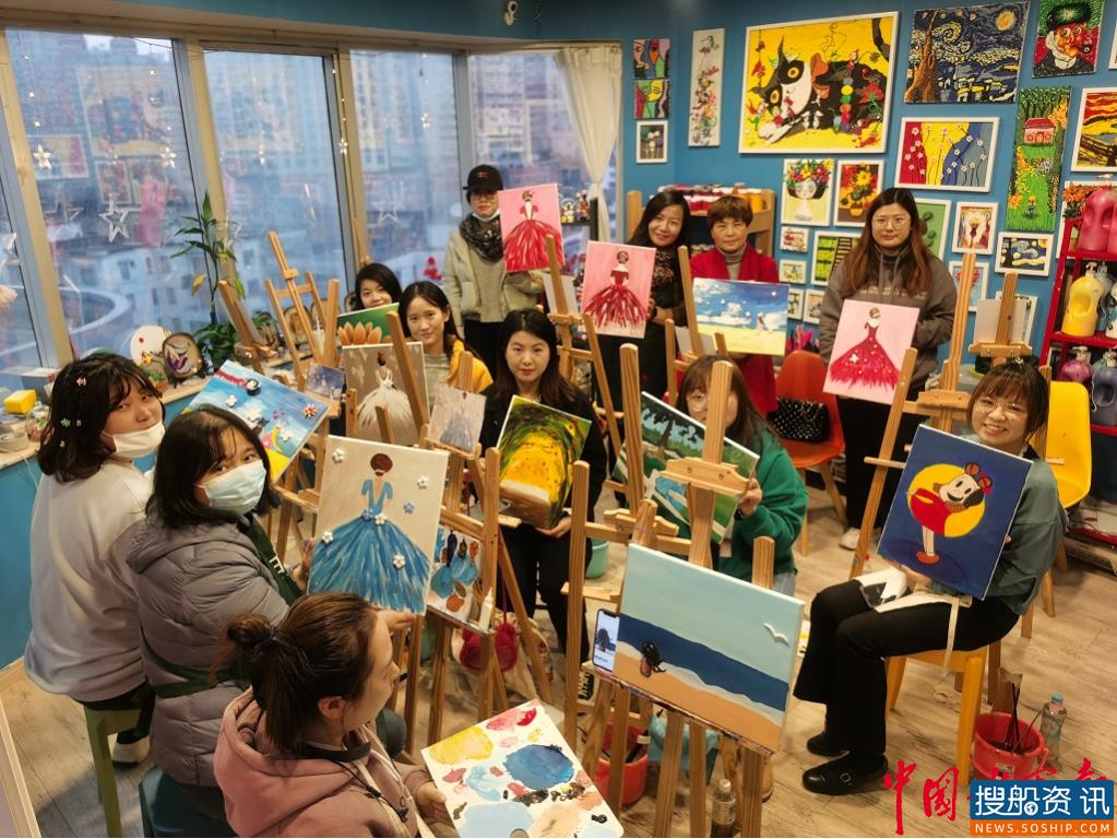 美丽女人、品质生活 ——长江上海航道处女职工开展“三八”系列活动