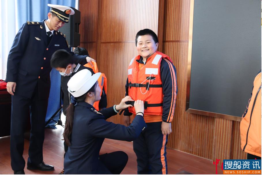 日照海事局组织开展水上安全知识进校园活动