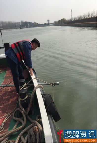 “仪器扫描定位+人工探摸清障” 京杭运河江苏省船闸应急保障中心整合优势提高水下故障排查效能