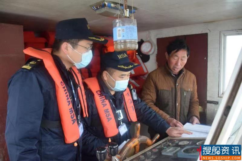 荆州海事局完成辖区渡船清明上线前安全检查