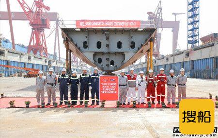 沪东中华为达飞建造两艘15000TEU集装箱船完成大节点
