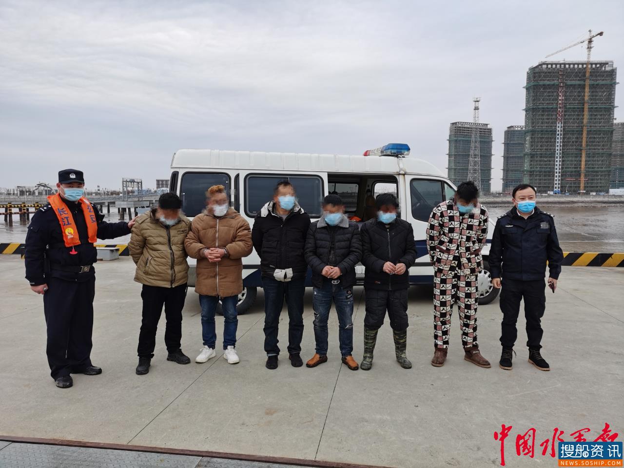 长航公安上海分局破获今年首起长江口非法捕捞案件