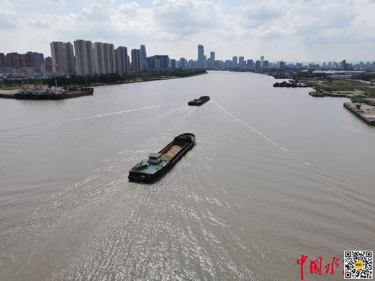今年第一季度杭甬运河宁波段货运量破百万吨 创同期历史新高