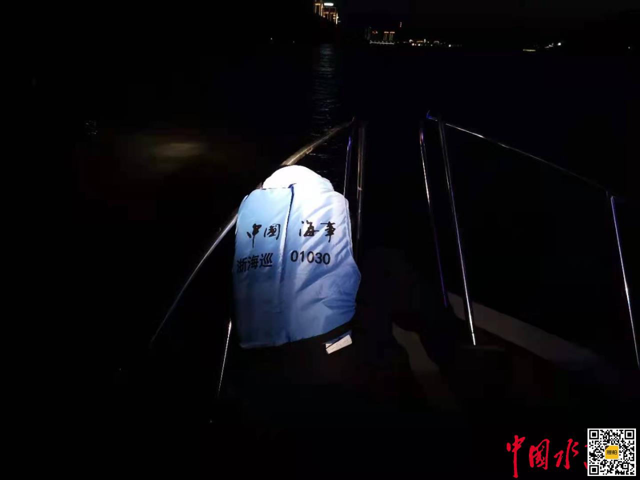 桐庐一初三女生落水 当地多部门联合搜救