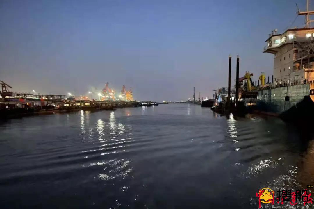 南通海门海事处全力保障新江海河闸通航安全