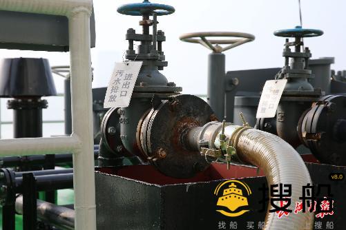 武汉首艘专业生活污水收集船“上岗”,长江武汉段实现船舶污染物零排放