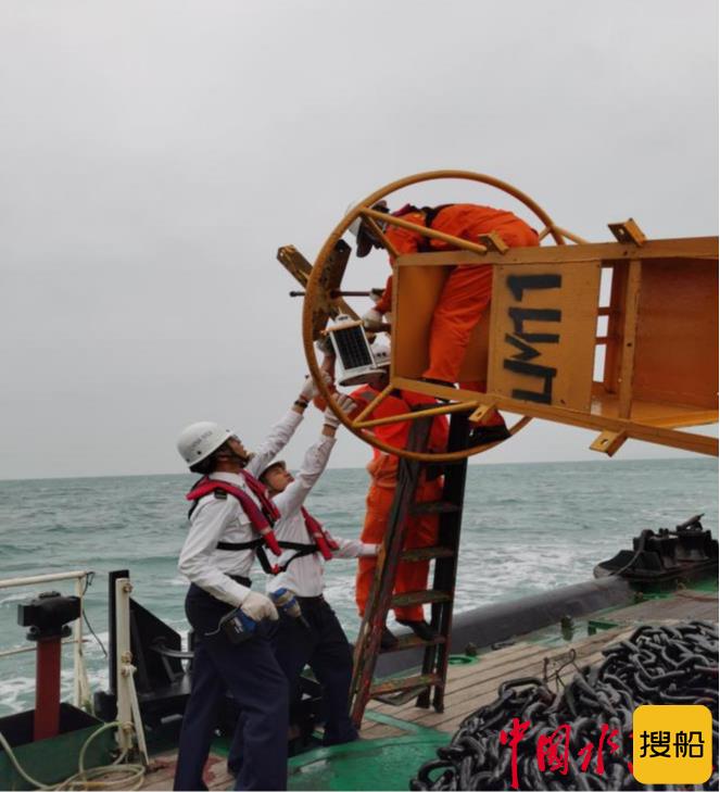 投放12座专用航标！汕头首个海上风电项目正加快建设