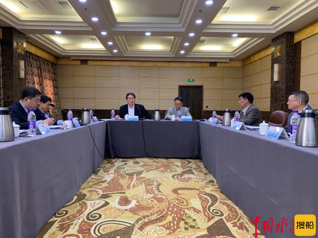 三项重要文件通过!中国潜水打捞行业协会潜水打捞工程专业委员会换届大会暨二届一次会议、协会烟台地区会员座谈会圆满结束