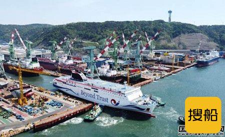 现代尾浦造船建造2.7万总吨级客滚船首制船下水