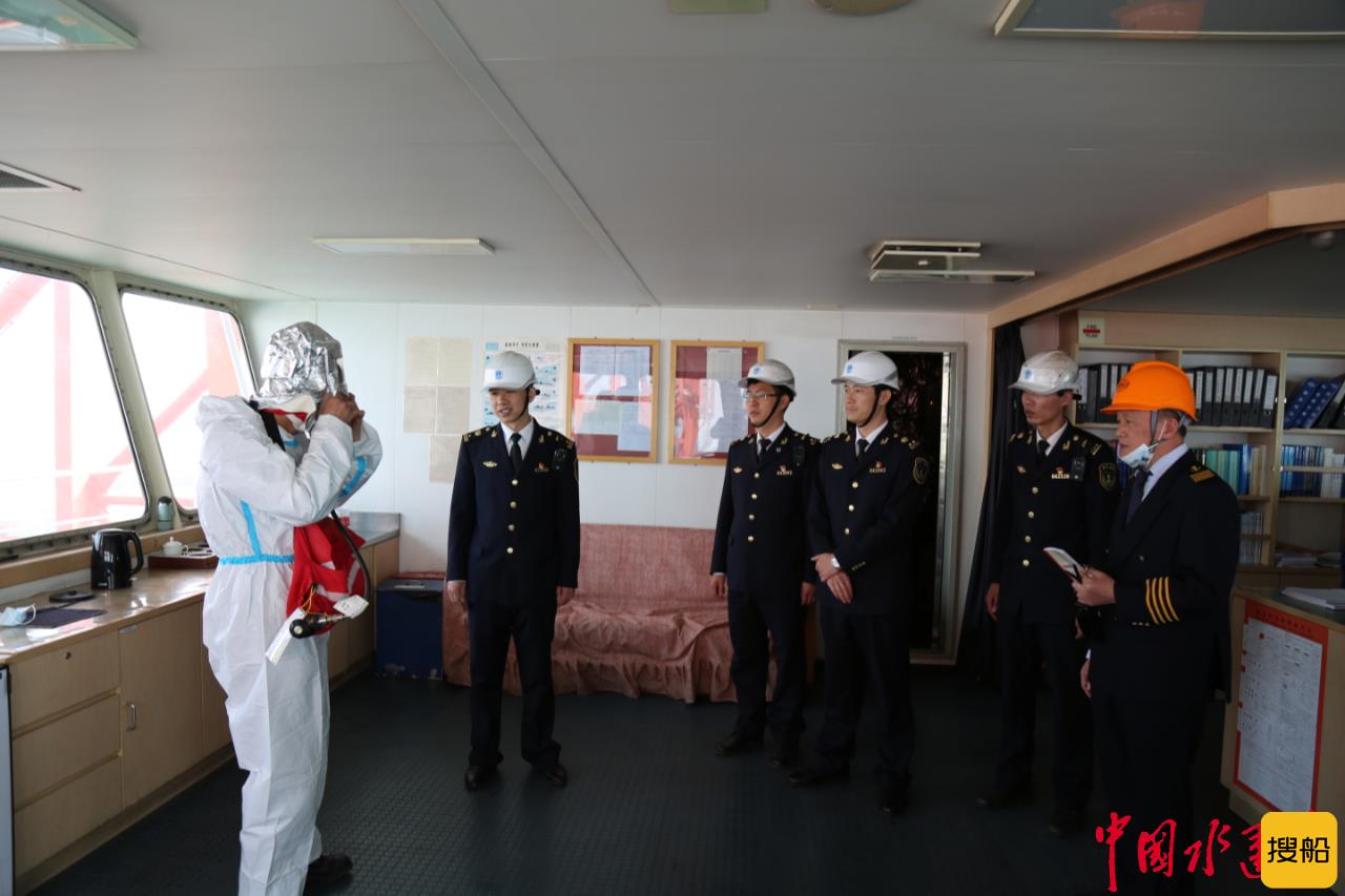 环渤海首个内支线集装箱船舶海事一体化监管框架协议在唐签署