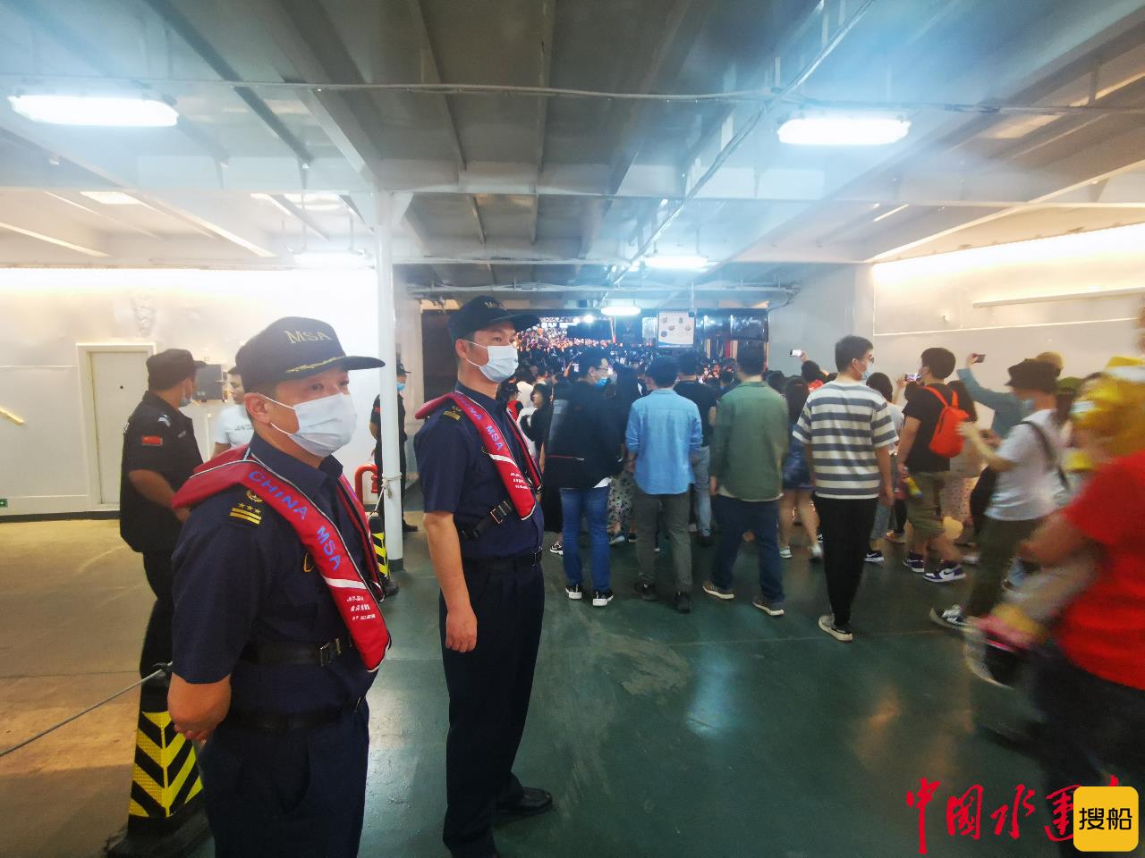 五一期间武汉港区海事处保障30余万人次旅客的安全出行