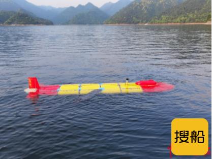 新型双功能深海无人潜航器“海翔500X”顺利通过湖试