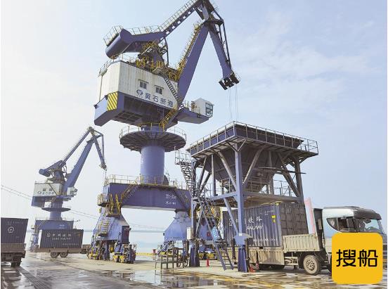前4个月完成3180标箱 黄石新港多式联运增长强劲