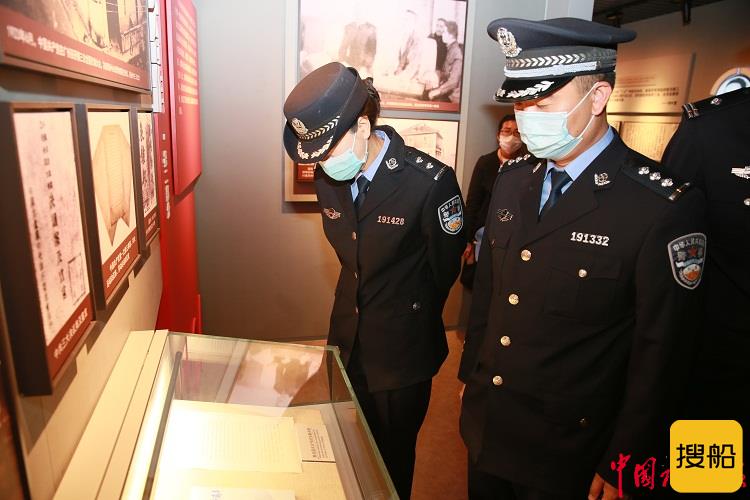 青岛港航公安组织开展党史学习教育参观见学活动