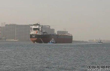 北船重工建造18万吨散货船53号船试航凯旋