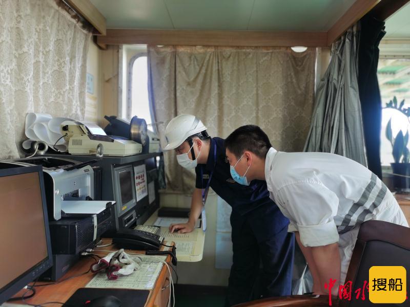 科技助力 张家港海事局深入推进水上无线电秩序管理专项整治工作