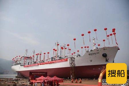 福建长兴船舶一艘123米冷藏船完成试航