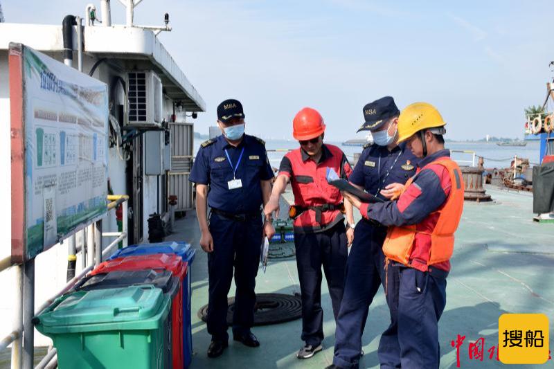 枝江海事加强码头防污染检查