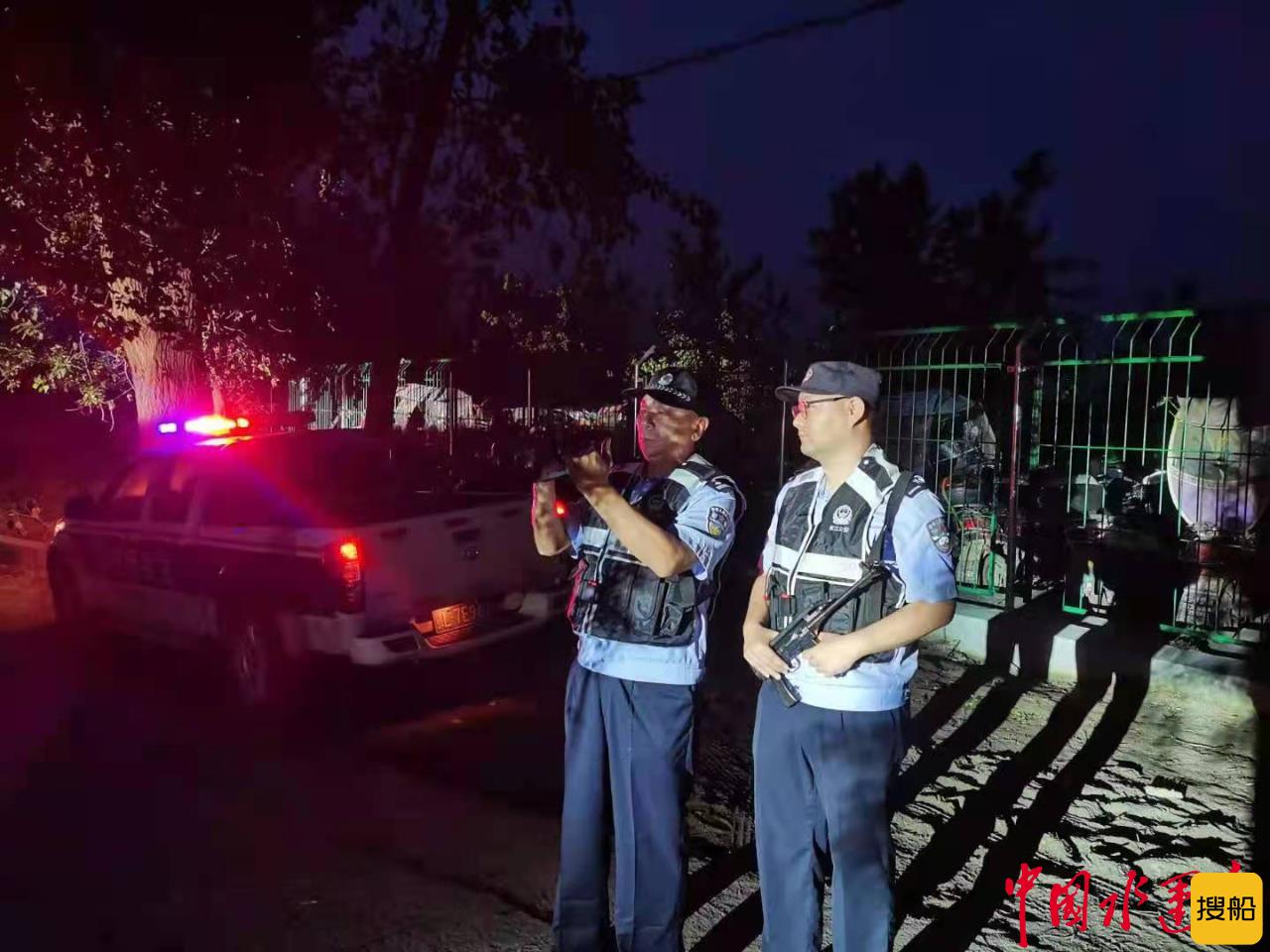 长航武汉公安保驾护航汉南玉米节顺利进行
