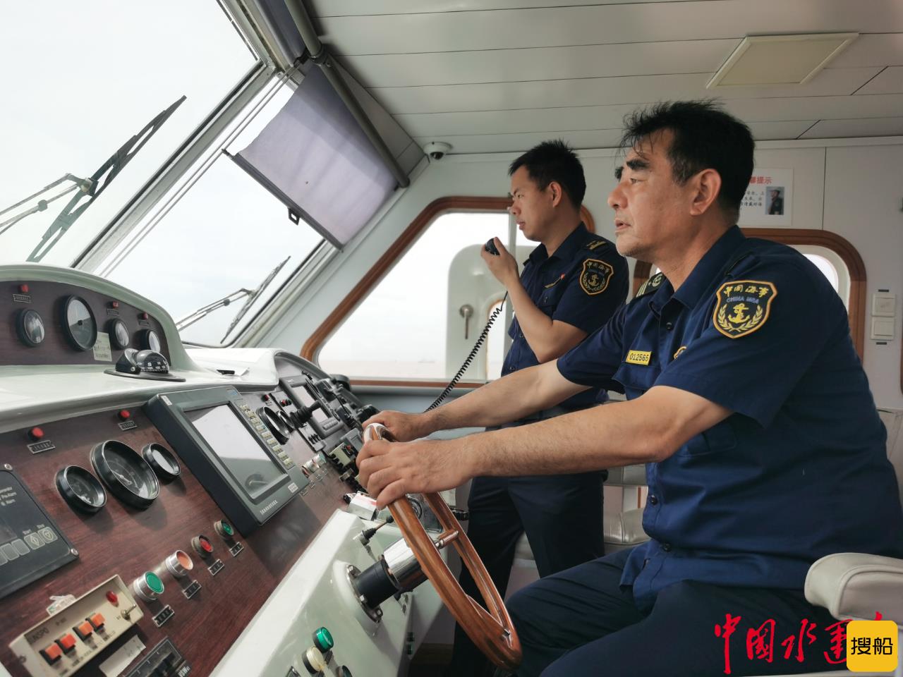 上海港首次大型LNG船舶作业事故综合应急演练在洋山深水港举行