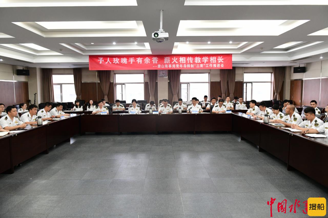 青春指明灯照亮青年成长路