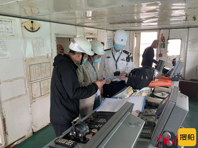 办实事：丹东海事局宣管结合开展水上无线电秩序专项整治