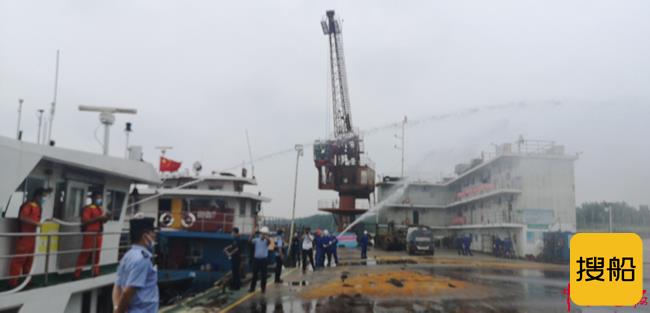 提升消防应变能力  簰洲航道处开展联合消防演练