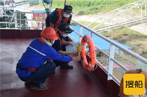 荆州海事局展开水上安全隐患排查