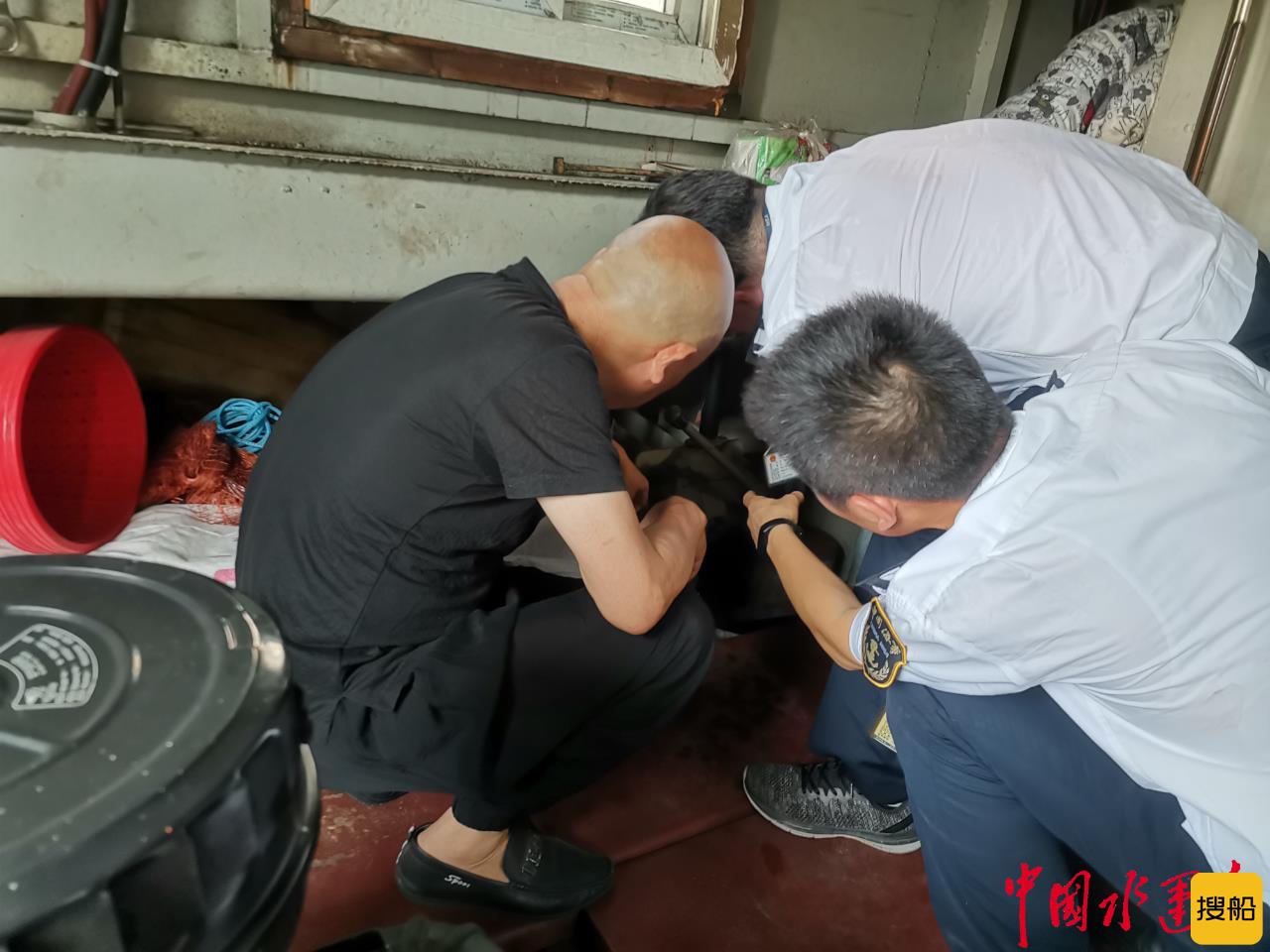 芜湖海事局多举措推动船舶水污染物“零排放”方案实施