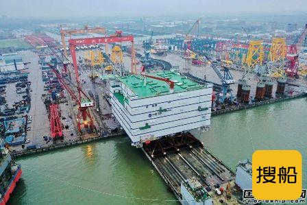 振华重工建造世界最大海上换流站发运