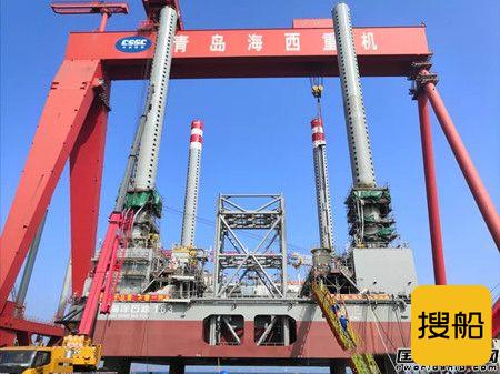 我国自主设计建造首座海上移动式自安装井口平台启航