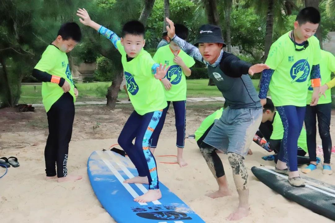 夏令营回顾丨首期海洋冲浪夏令营圆满结营啦！