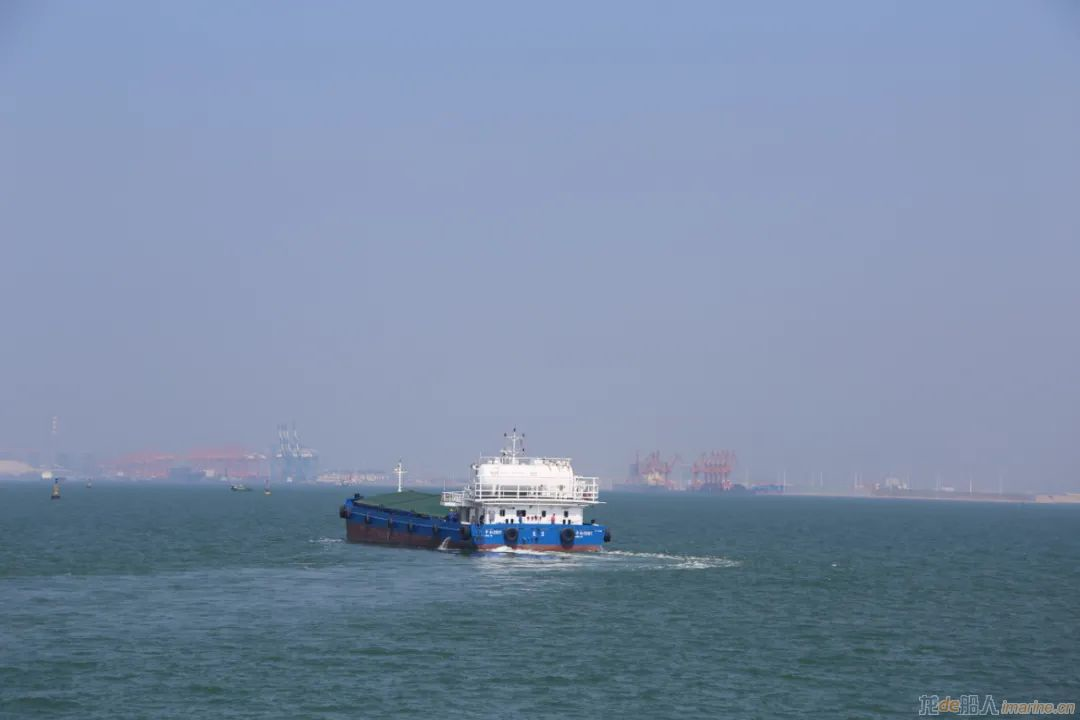 中船广西“绿色珠江”工程2000吨系列首制船交付