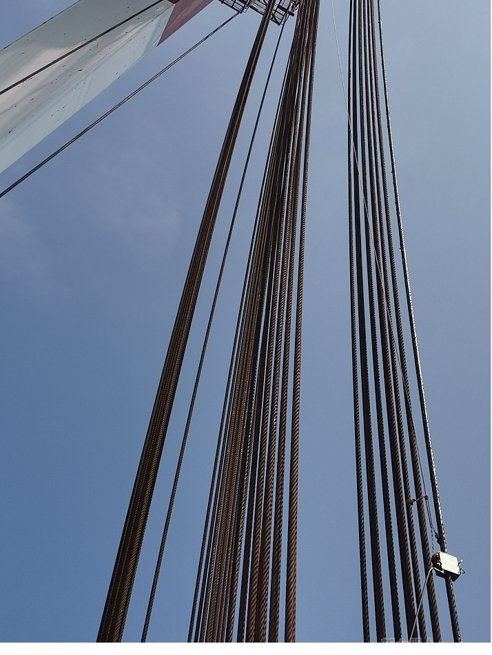 大国重器“振华30”轮12000T吊机钢丝绳是如何润滑保养的