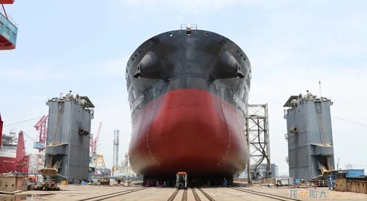 广船国际4.97万吨成品油船1号船举行开工仪式