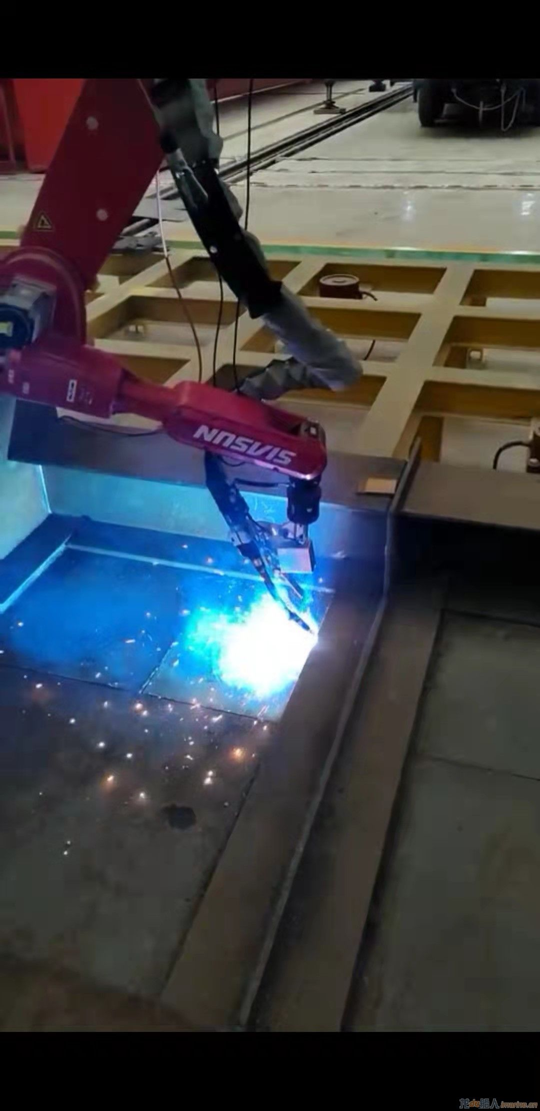 机器人焊接工程样机取得阶段性突破
