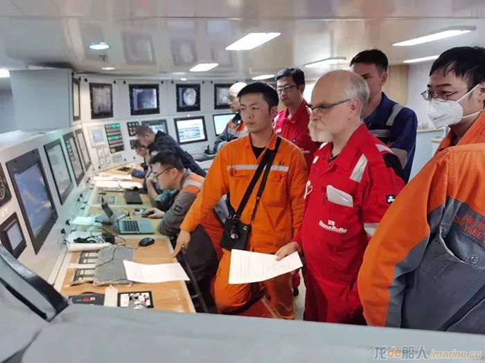 威海金陵完成LNG动力客滚船试航