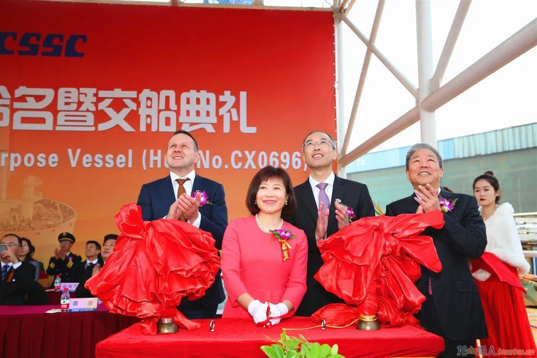 中船澄西船舶建造的1号62000吨重吊多用途船 “泰興”轮提前交付