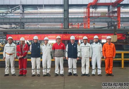  扬州金陵两艘不锈钢化学品船铺龙骨一艘双燃料化学品船开工,