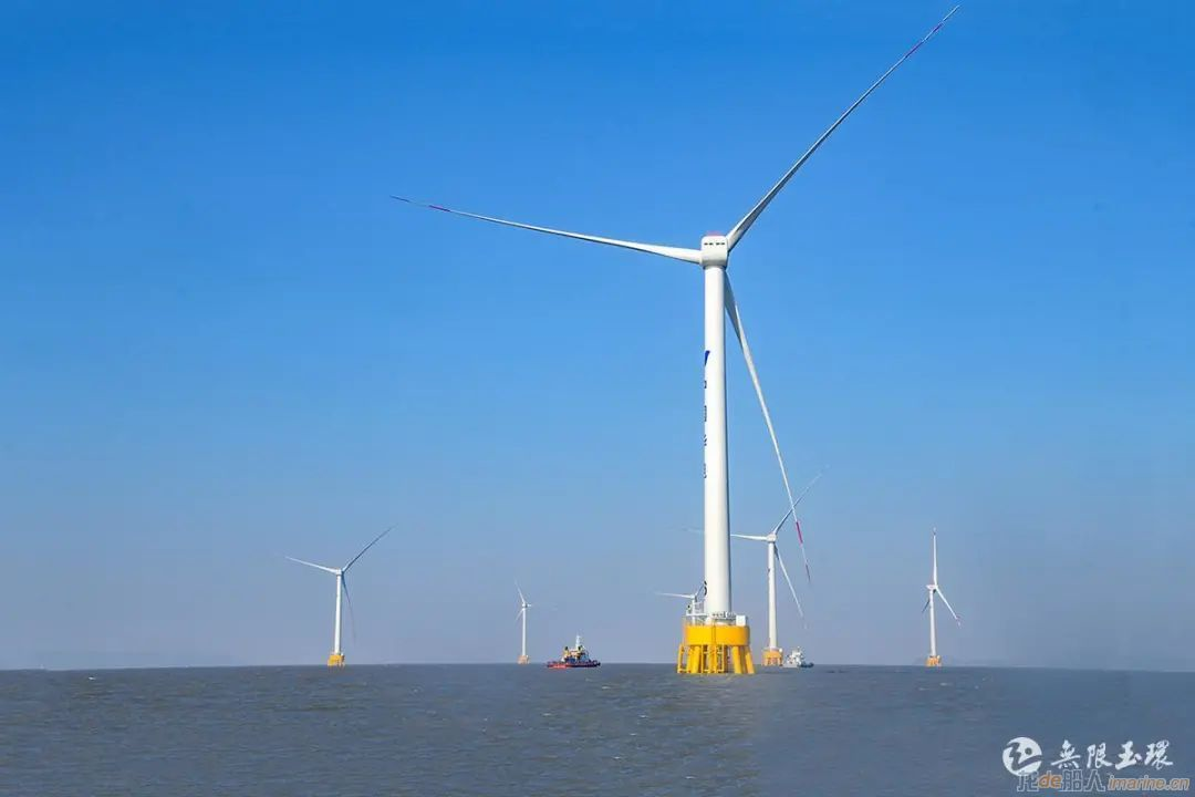 华电玉环1号海上风电项目22架海上超级“大风车”耸立玉环洋面