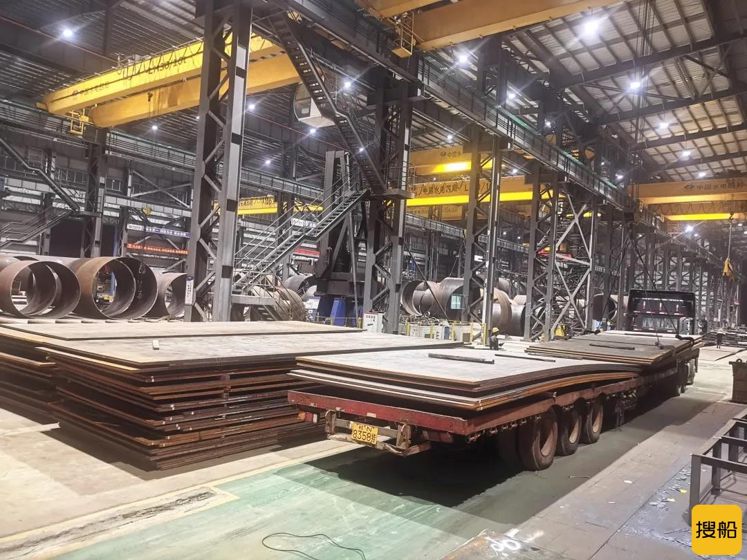 阳江海工装备承制的青州五、六、七钢管桩项目顺利开工