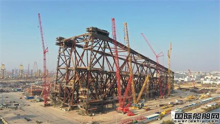  海油工程建造亚洲第一深水导管架 “海基一号”完工,