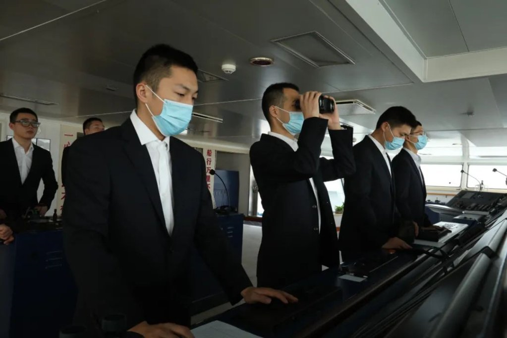 江南造船航天远洋测量船远望6号奔赴大洋执行测控任务