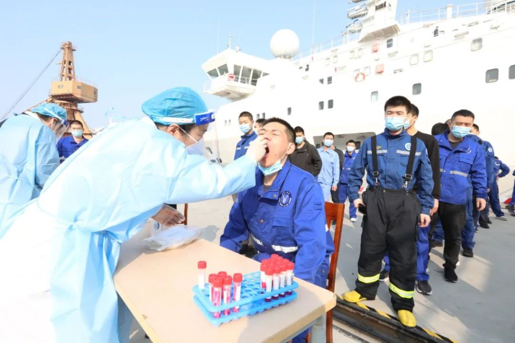 江南造船航天远洋测量船远望6号奔赴大洋执行测控任务