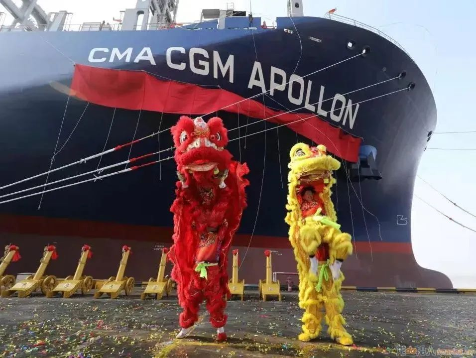沪东中华一天实现三型箱船交船开工三大节点