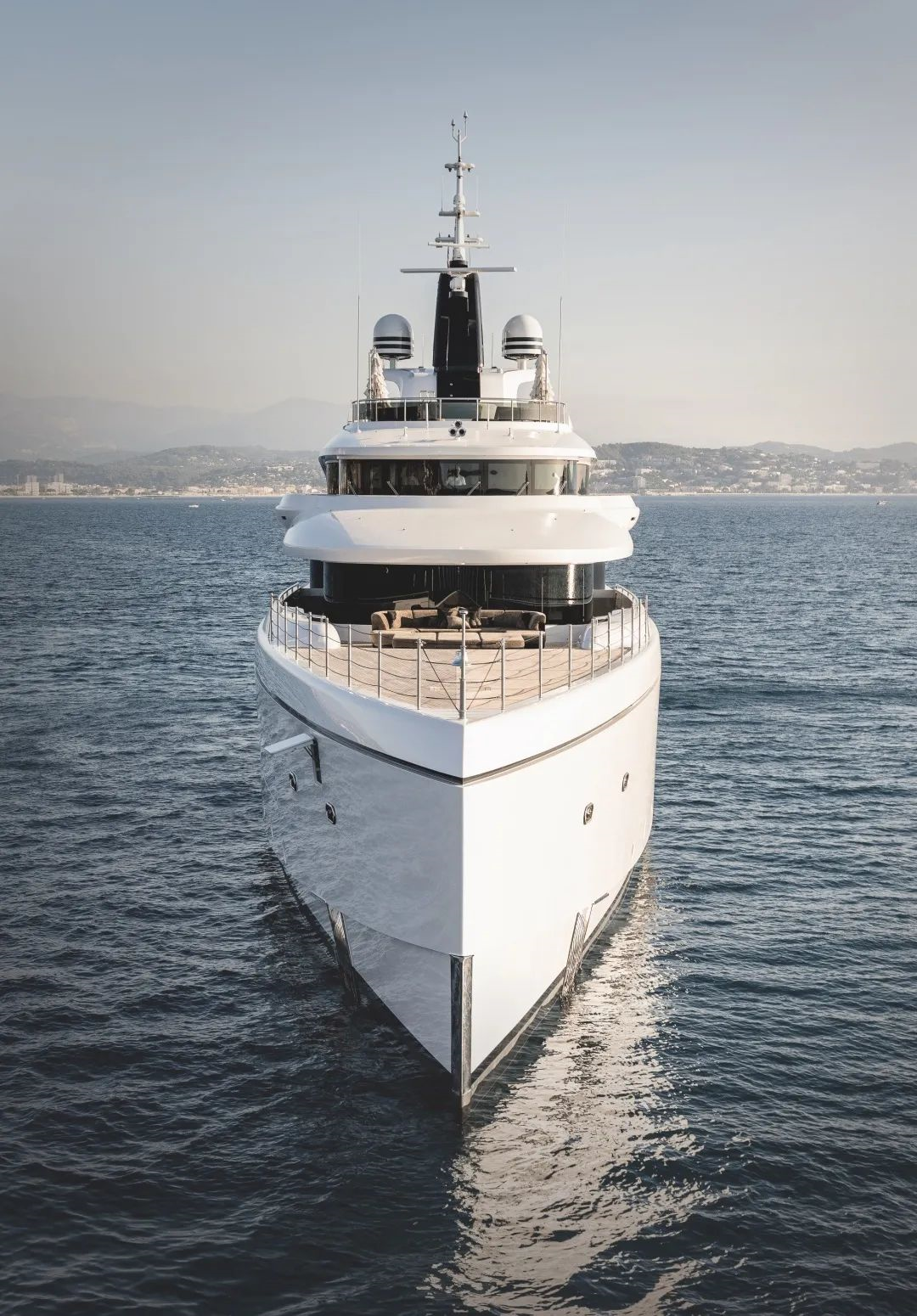 贝尼蒂65米全定制超级游艇M/Y TRIUMPH:理想之选